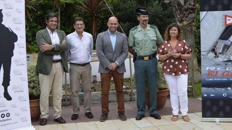 Ignacio Antuña, Carlos Orueta, Jesús Martínez, José Luis Vizcaíno y María Cardín.