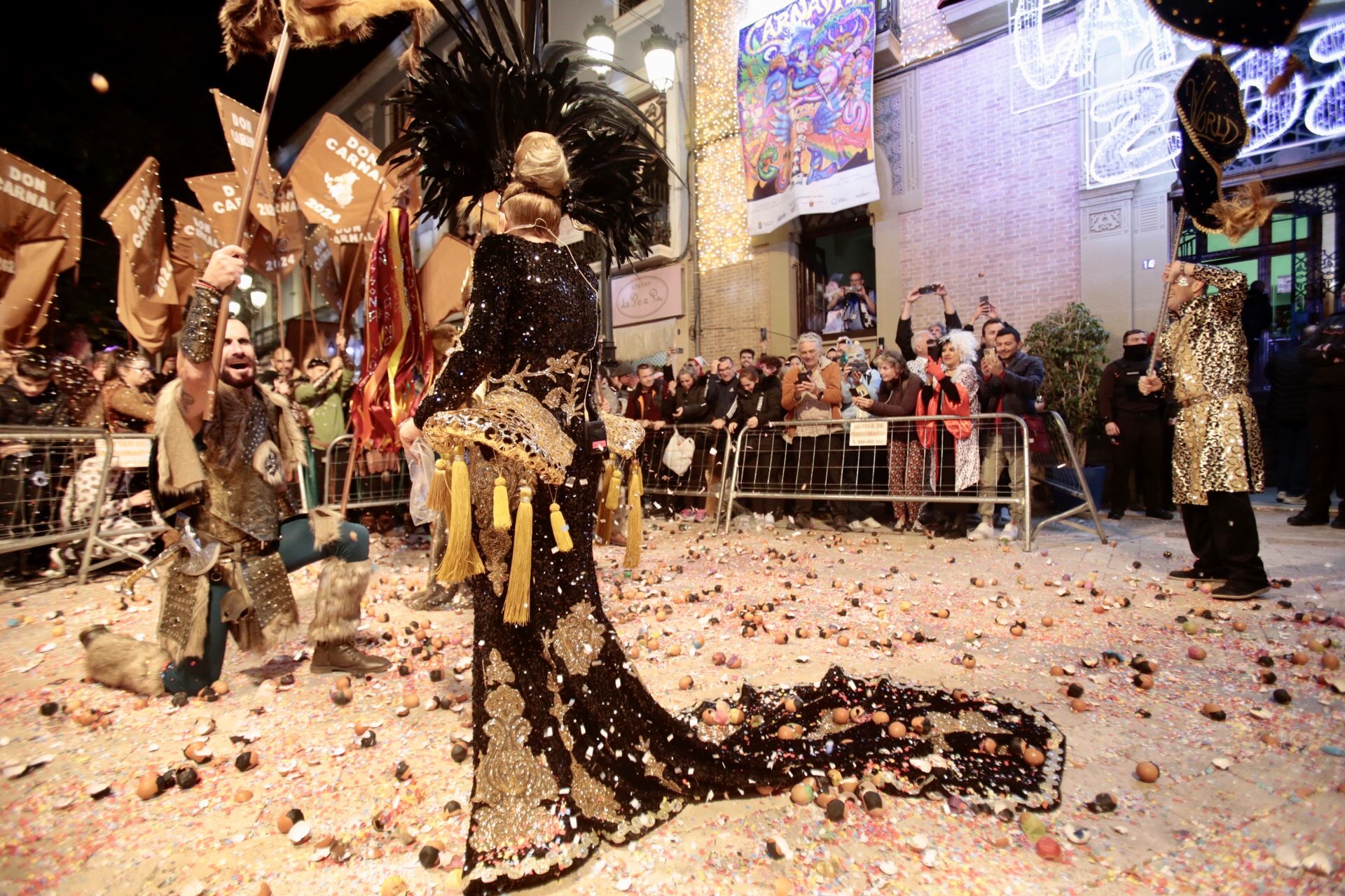 Batalla de Don Carnal y Doña Cuaresma, y pregón del Carnaval de Águilas en fotos