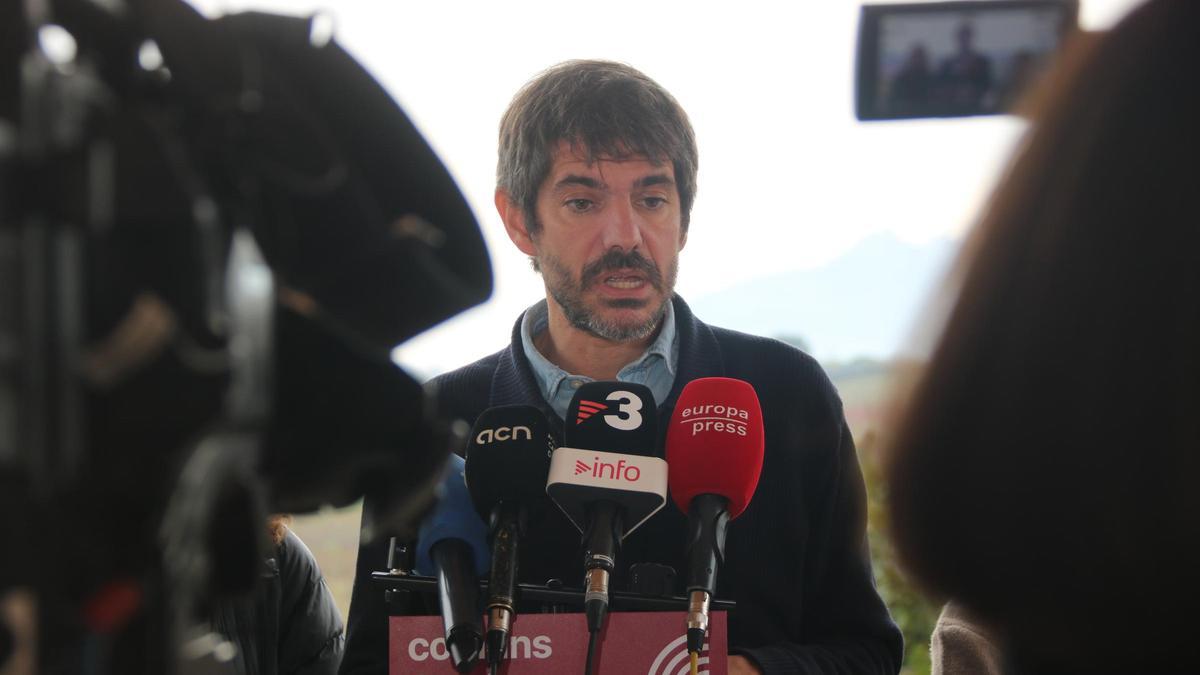 El ministre de Cultura, Ernest Urtasun, en una reunió extraordinària de l'eecutiva dels Comuns