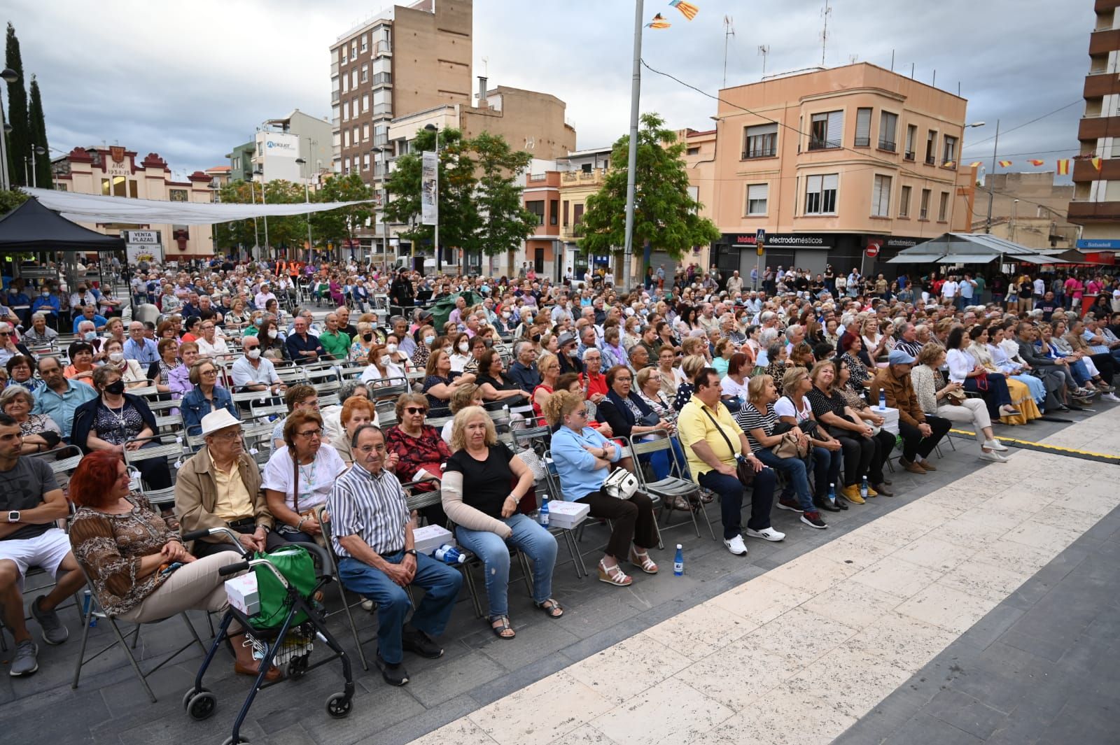 Las fotos del tributo a Rocío Jurado en el día de los mayores de las fiestas de Almassora