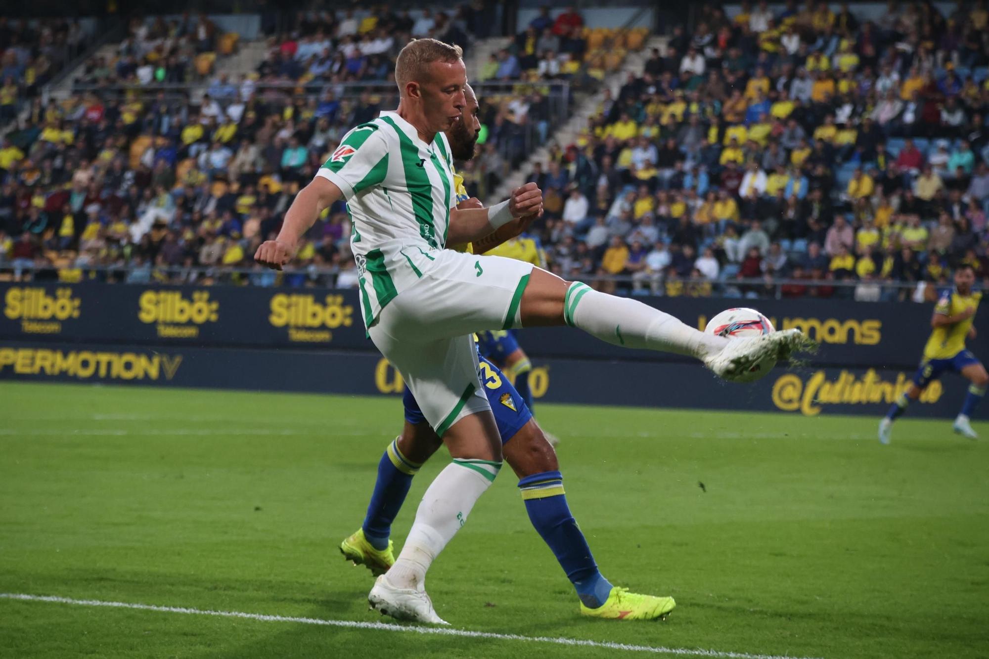 Cádiz CF-Córdoba CF | Las imágenes del partido de la Liga Hypermotion
