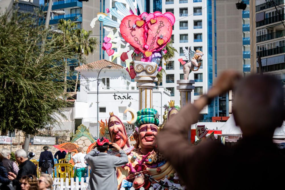 Benidorm da comienzo a sus Fallas.