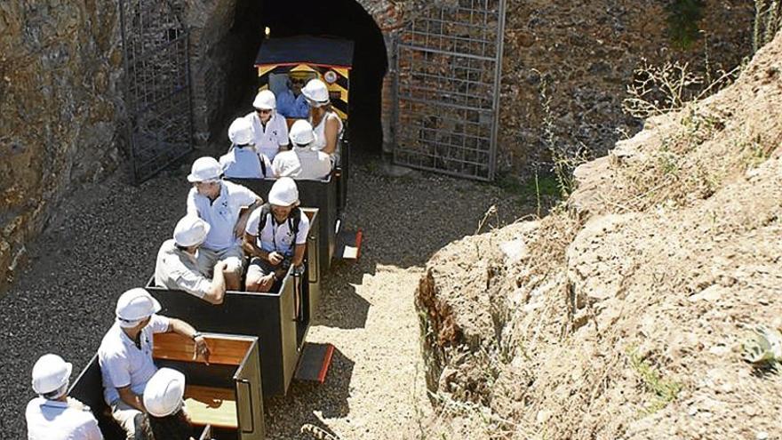 Creciente atractivo turístico bajo tierra en Logrosán