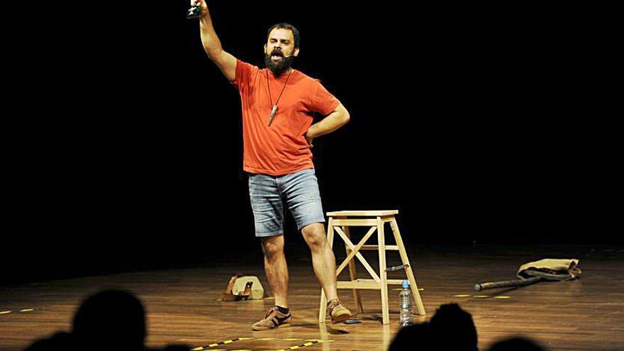 Ignacio Vilariño, ayer, en el Salón Teatro.