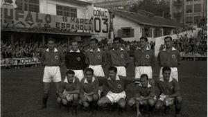Formación 1947-48: Arriba: Babot, Soro, Cobo, Perdomo, Corró, Catalá. Agachados: Roig, Ameztoy, Taltavull, Panadés, Juanete