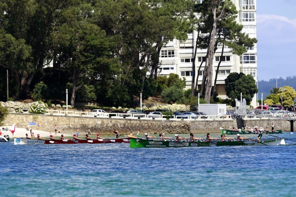 El equipo local se hace con la victoria en la Bandera Concello de Vigo. Ares y Puebla acechan el liderato de Samertolaméu en un día de locos con viento cambiante.