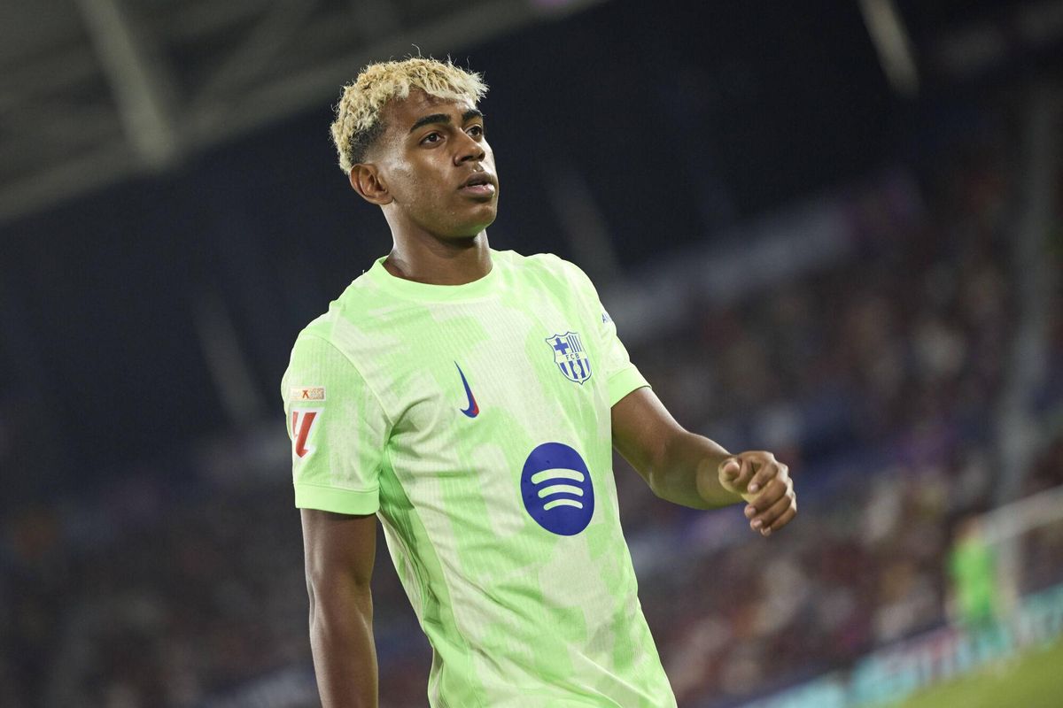 Lamine no es recupera per viatjar a Newcastle i De Jong entra a la llista