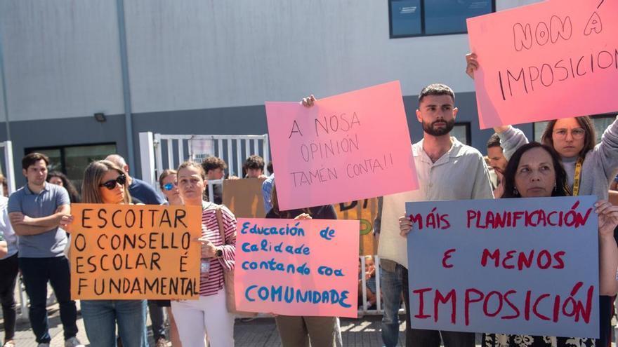 La Xunta se opone a la dimisión del equipo directivo del IES de Carral y hace un llamamiento a "reconducir la situación"
