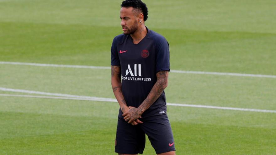 El movimiento de Neymar tirará las piezas del dominó