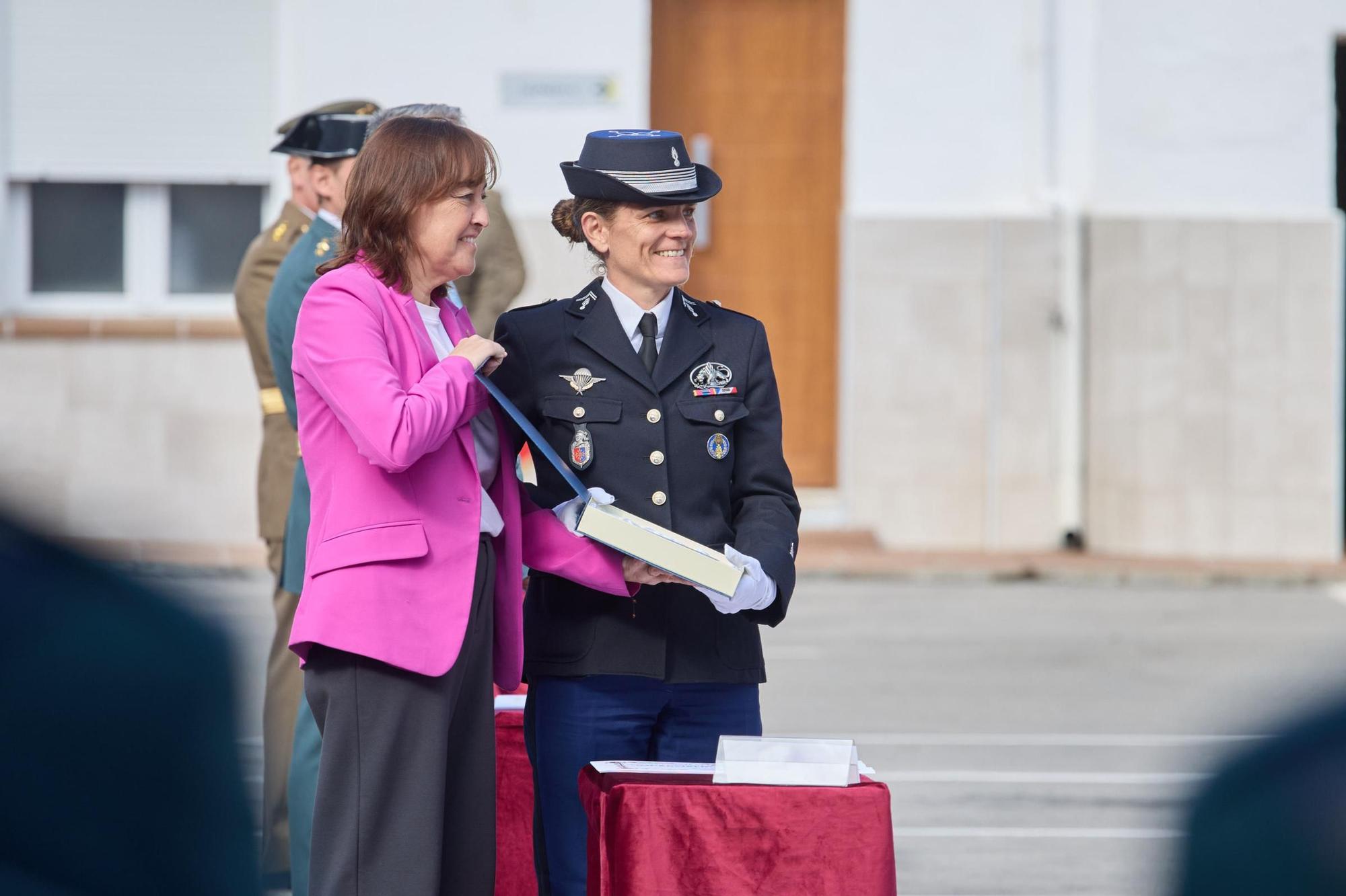 Imatges de la Guàrdia Civil celebrant la seva patrona a Girona