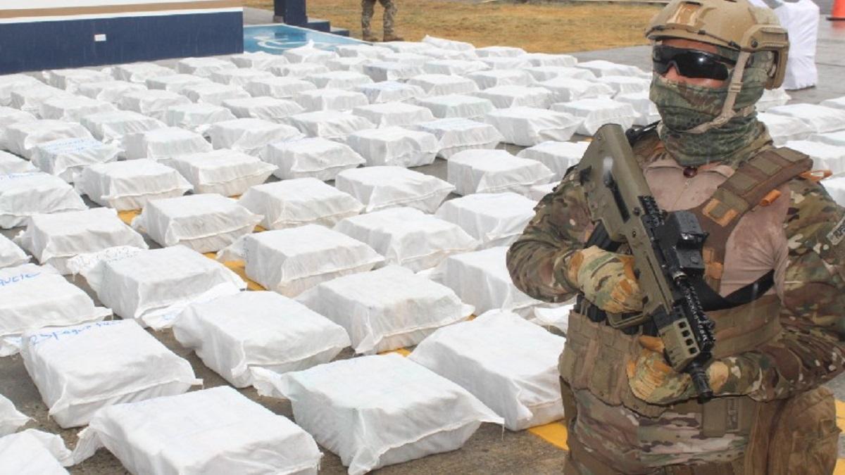 Colombia crea un comando especial para combatir el narcotráfico