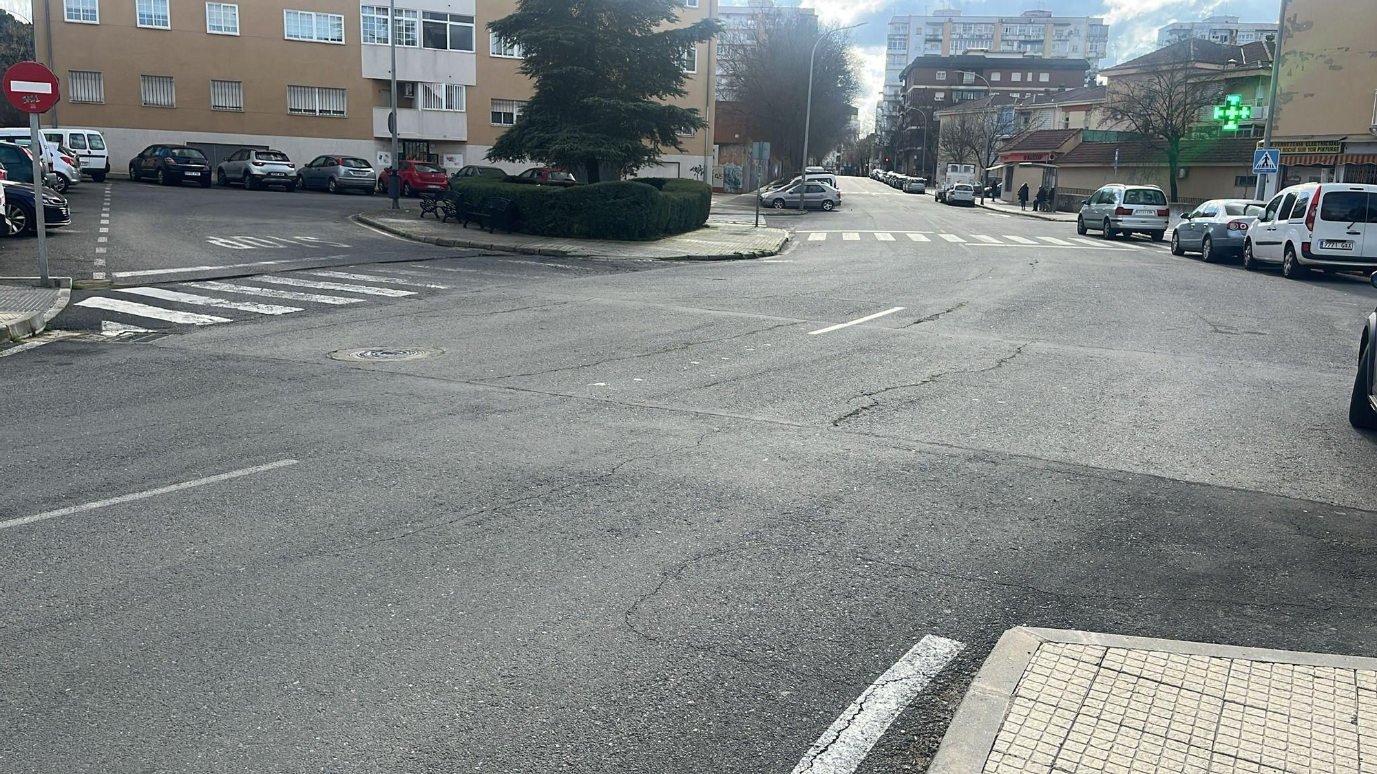 Estado actual de la calle La Roche Sur Yon en Cáceres