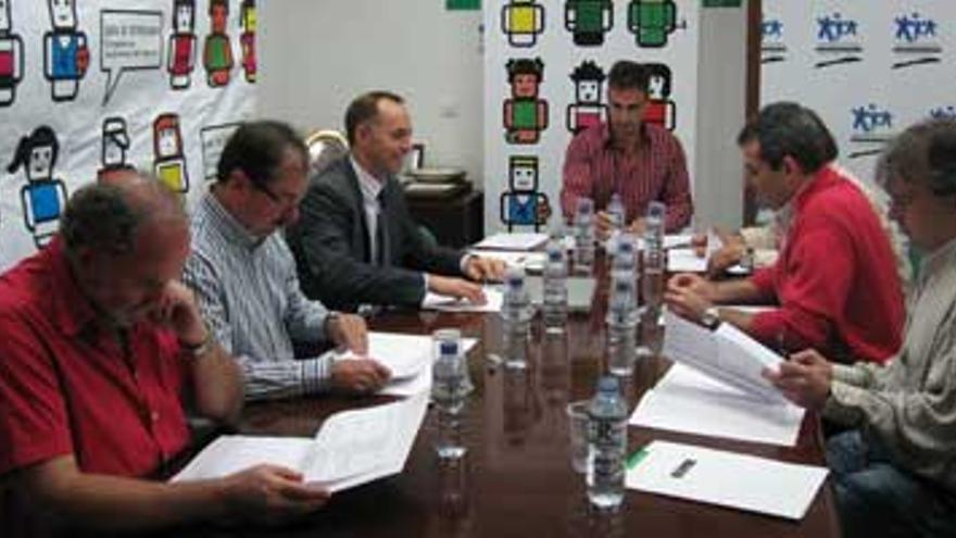 El árbitro internacional de voleibol Juan Luis Galán, Premio Extremadura del Deporte