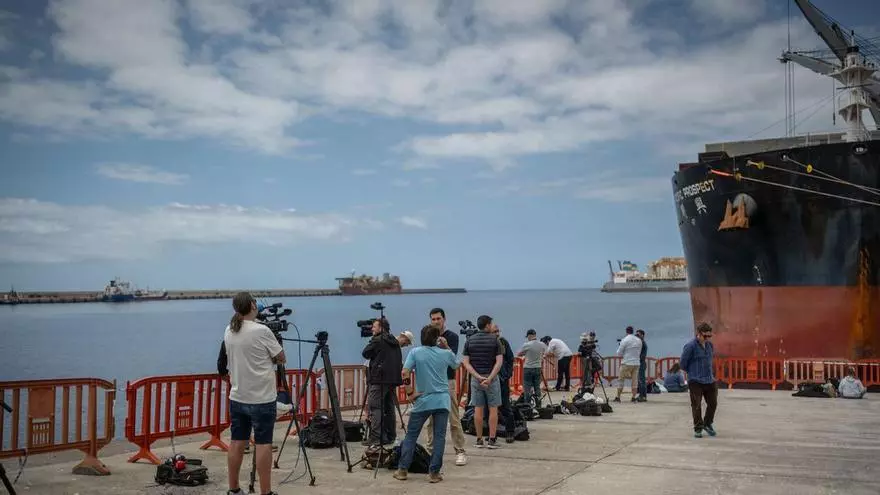 Directo desde el Puerto de Granadilla, en Tenerife, donde fondeará el MV Hondius