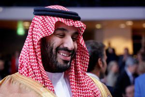 París, 22 de junio de 2023.- El príncipe saudí Mohamed bin Salmándurante una reunión