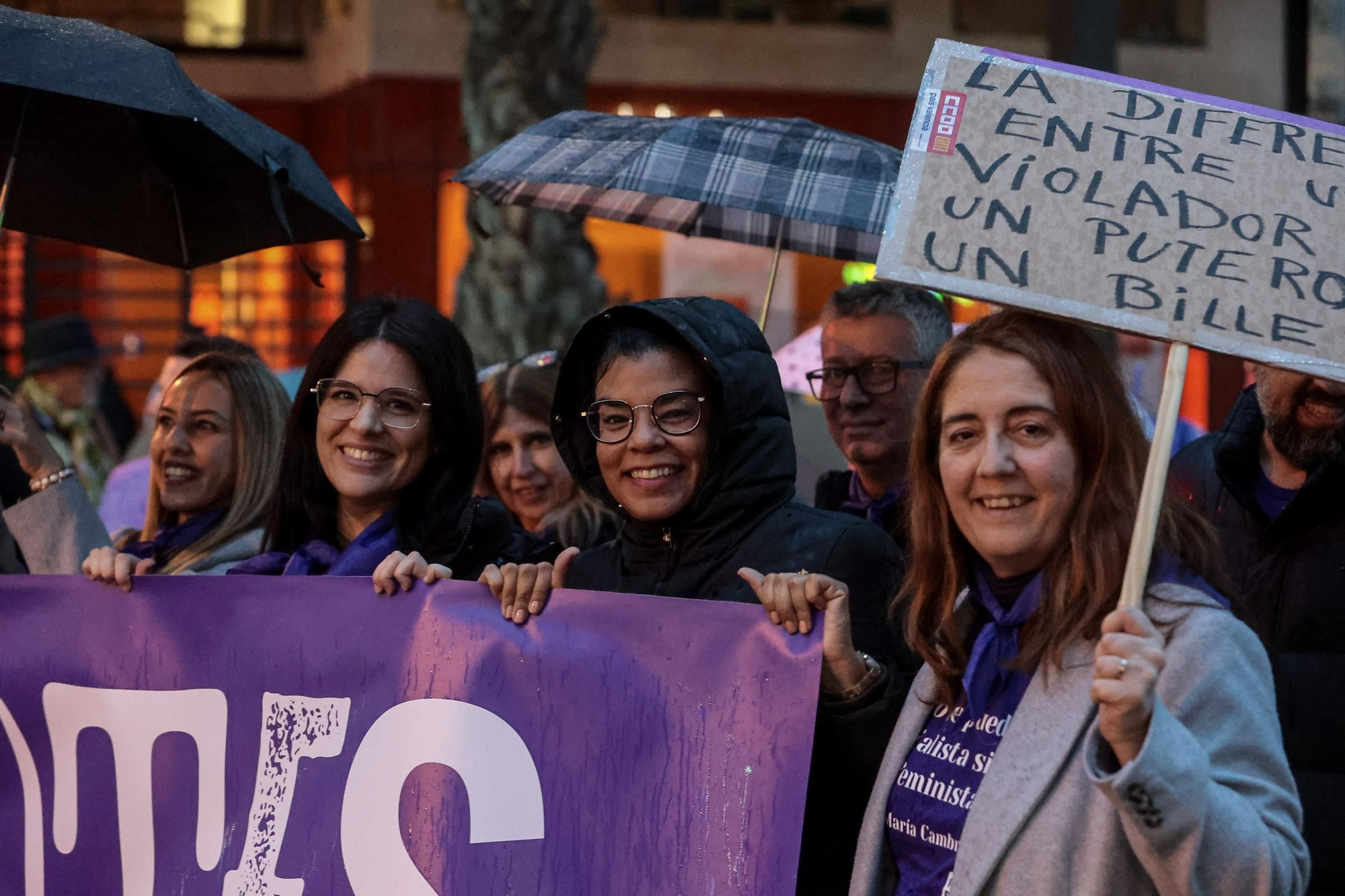 Marcha 8M en Alicante, día de la Mujer