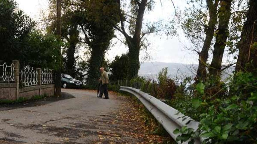 La carretera que pasa por el lugar de Masandía será ampliada en varios tramos.