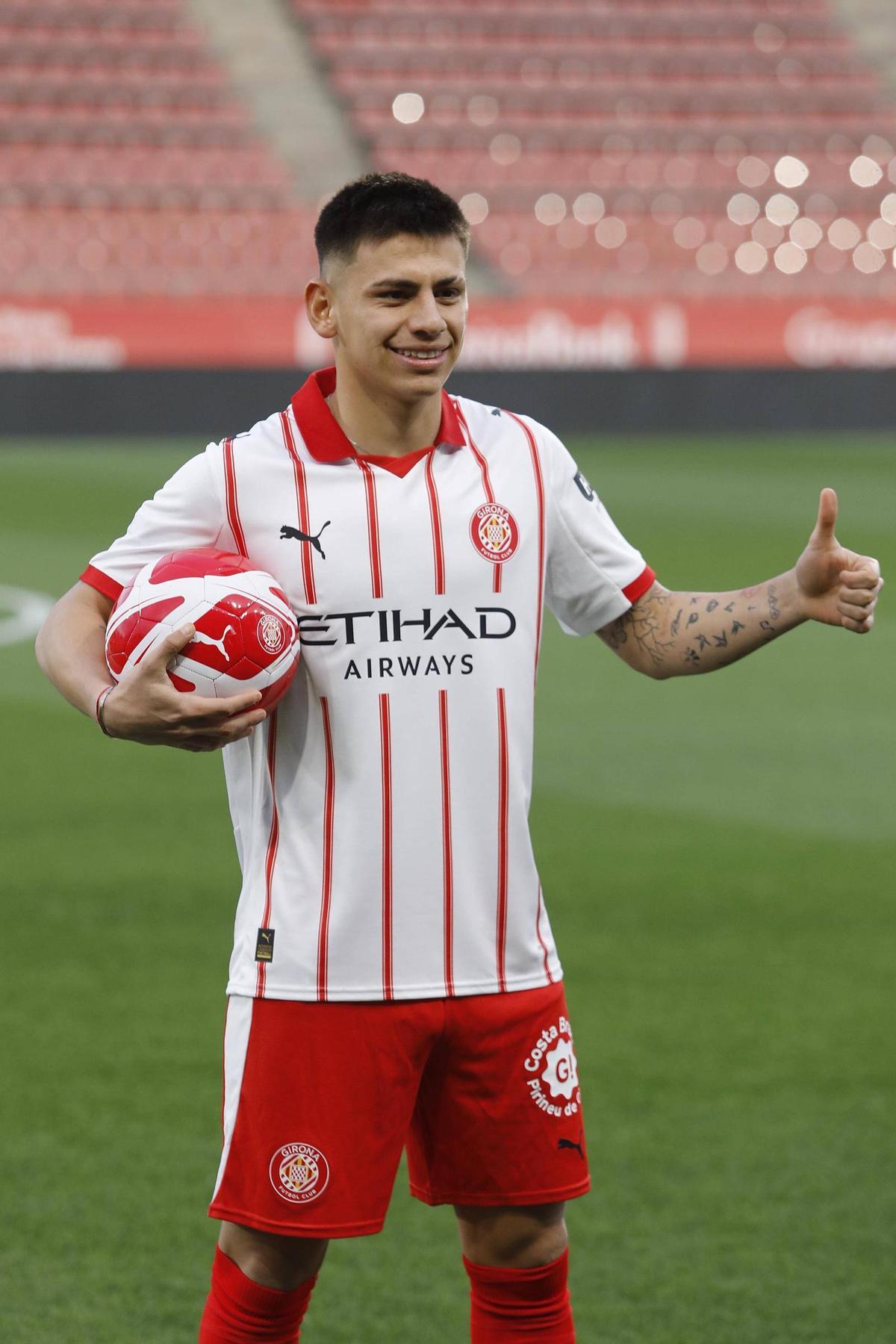 Les imatges de la presentació de Claudio Echeverri