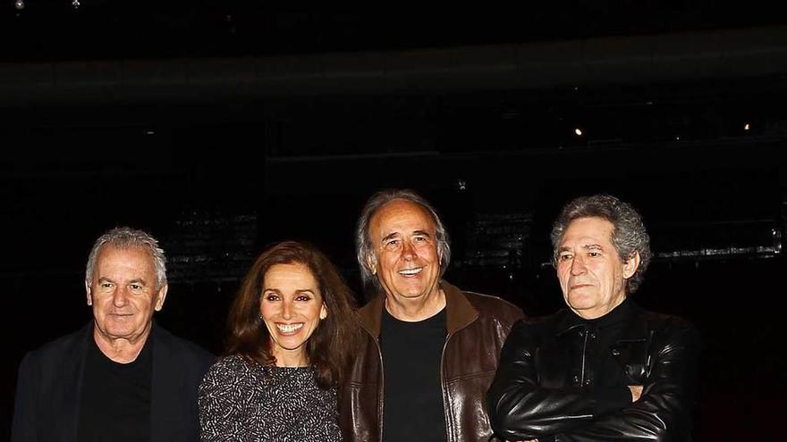 Víctor Manuel, Ana Belén, Joan Manuel Serrat y Miguel Ríos.