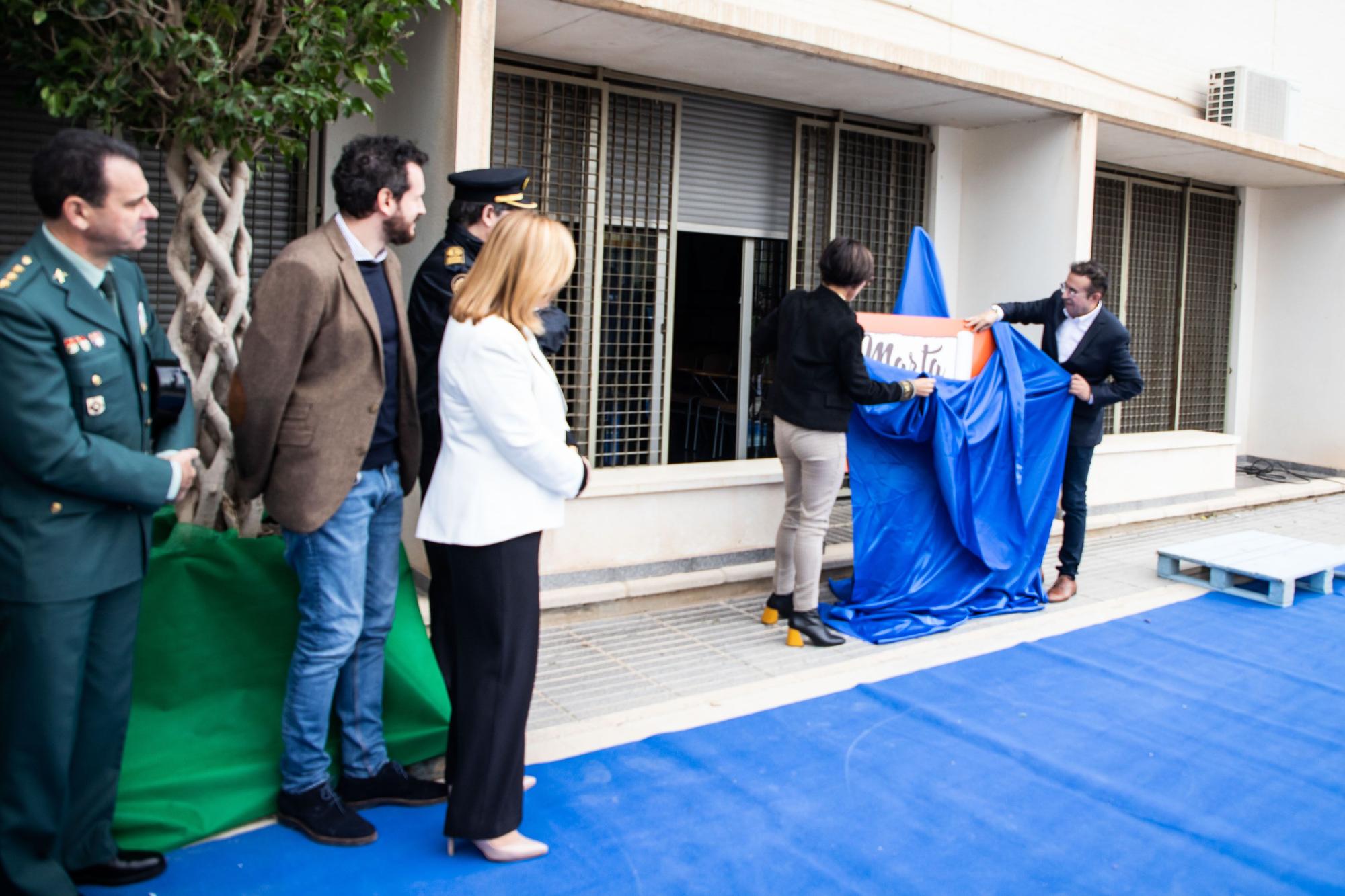 Visita de la Directora de la Guardia Civil al colegio de Hurchillo