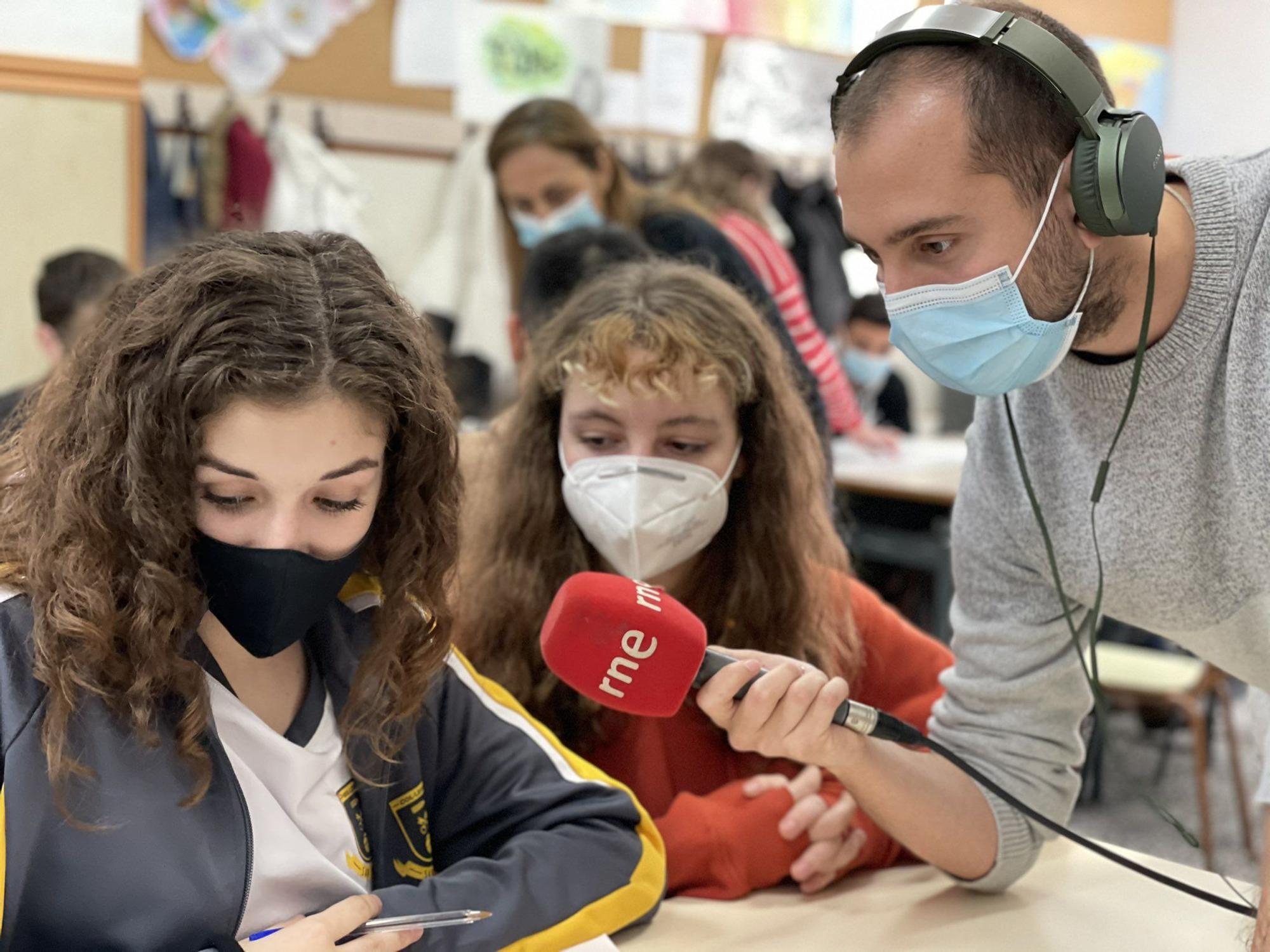 Momento del programa 'Recursos Homínids' de RNE4 en el que se anunció los ganadores del 'Talent Aules' de este curso