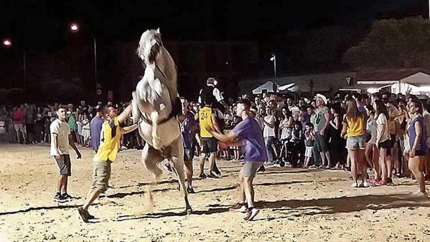 Animado &#039;Jaleo de Sant Jaume&#039; en Santanyí