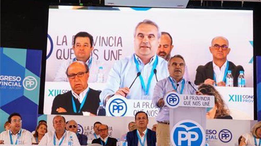 Fragoso es reelegido como presidente provincial del PP en Badajoz y afronta su tercer mandato