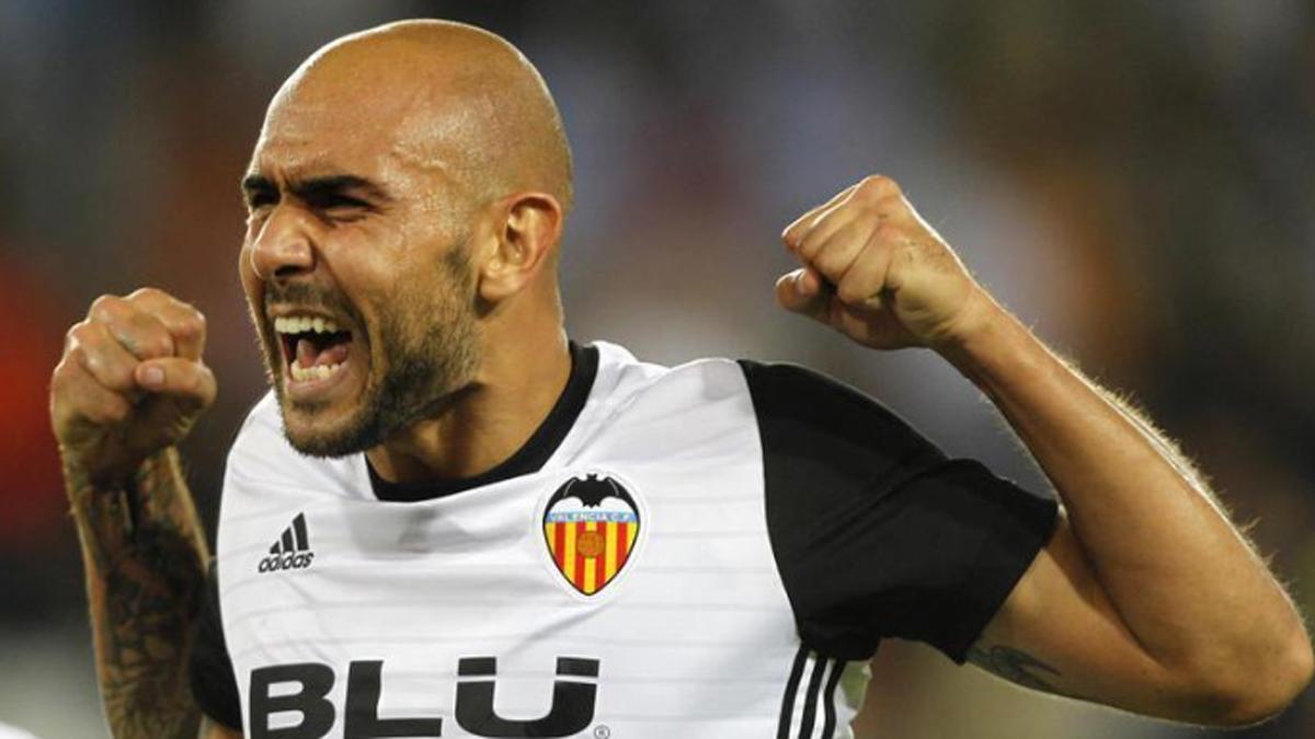 Simone Zaza, celebrando un gol con el Valencia