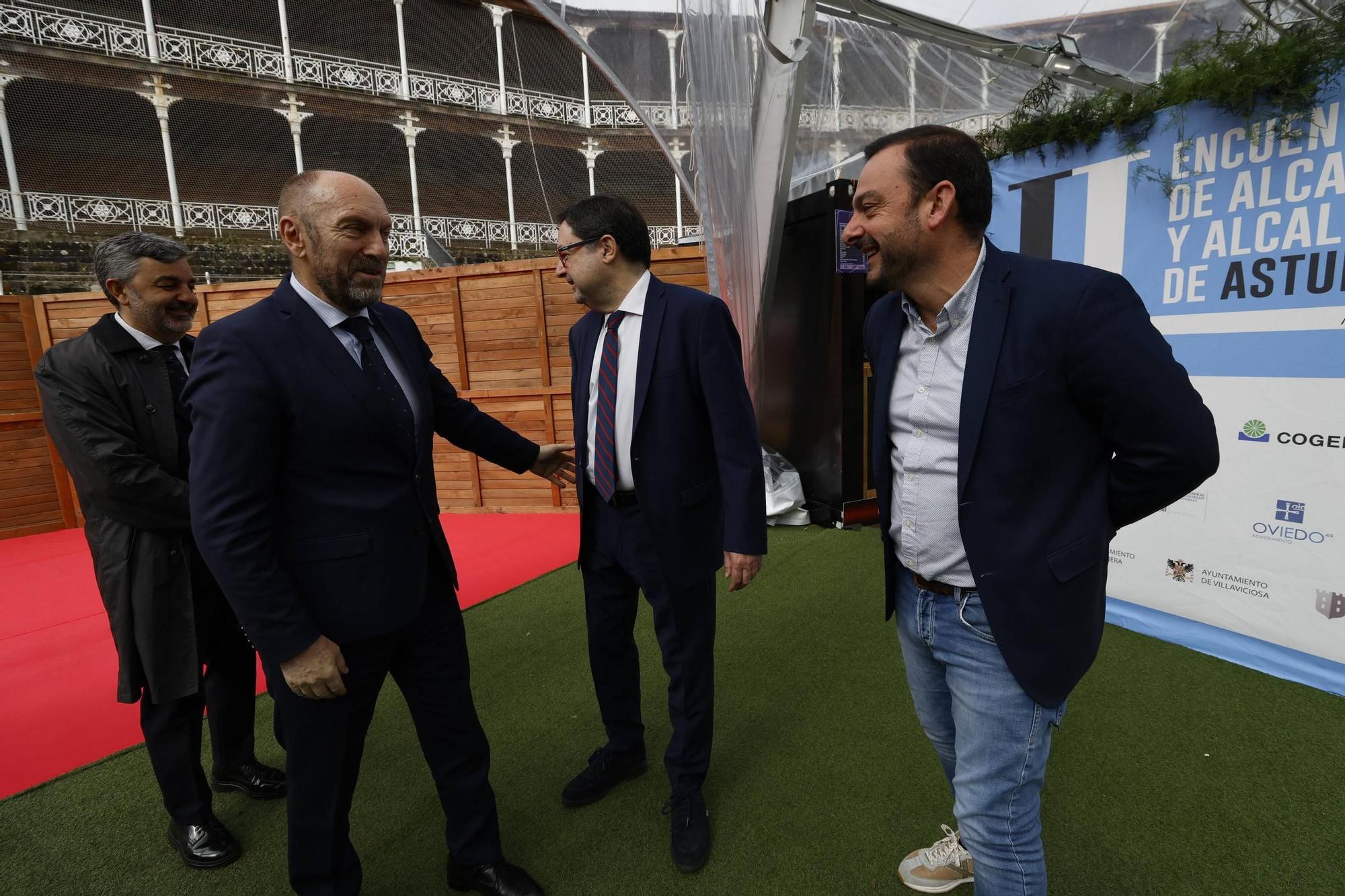 EN IMÁGENES: Así fue el encuentro en Gijón de alcaldes y alcaldesas asturianas dentro del Foro del Municipalismo