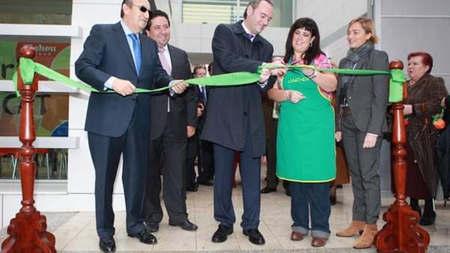 El Mercado de Sant Pere del Grao abre sus puertas tras convertirse en un edificio dotacional