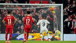 El Madrid cau a Anfield en un altre partit calamitós de Mbappé