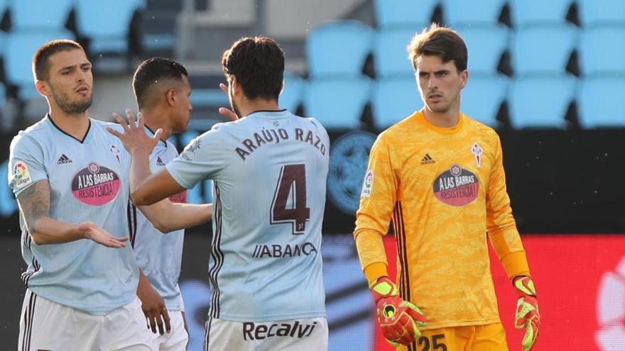 El Celta juega con fuego y deja la salvación para la última jornada