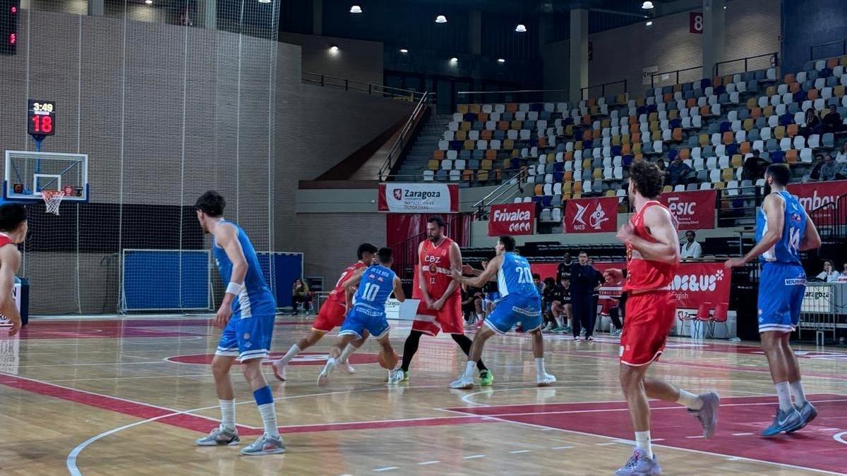 Un instante del duelo del CBZ en el Siglo XXI