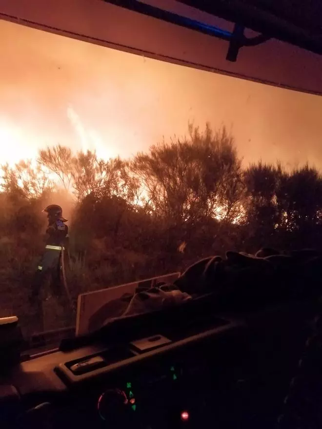 Declarado un incendio forestal entre Figueruela y Flechas