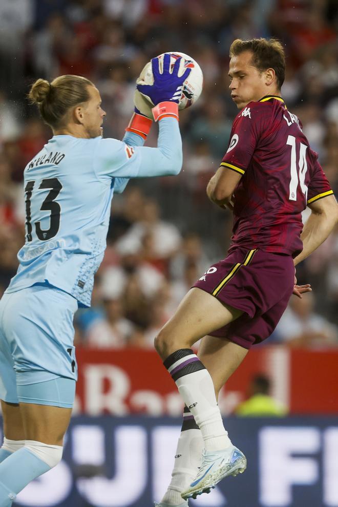 FOTOS | Las imágenes del Sevilla FC - Real Valladolid