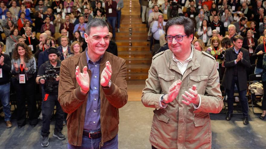 Sánchez proclama que hay razones &quot;como un ático&quot; para pedir la dimisión de Ayuso y acusa a Feijóo de no atreverse