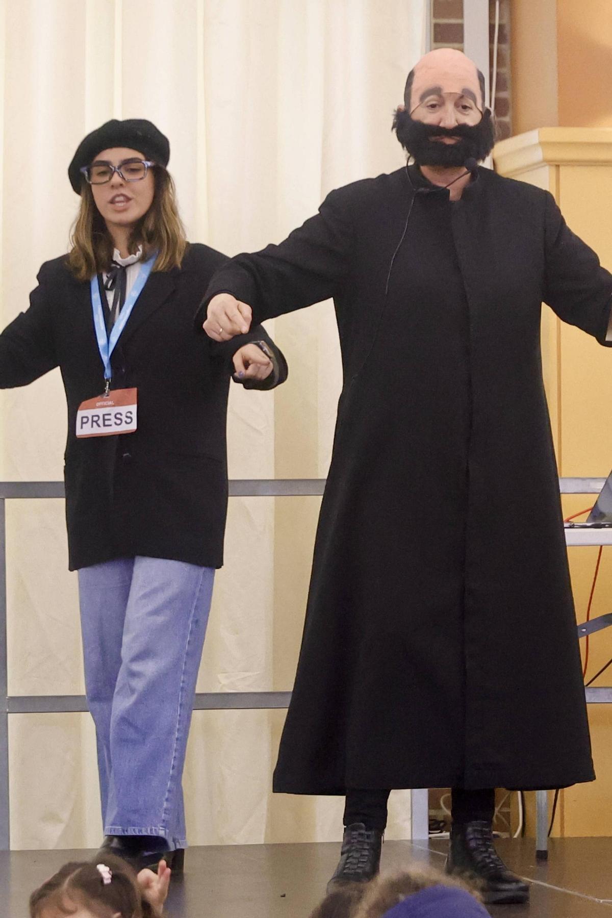 Así disfruta el alumnado del colegio de la Inmaculada de Gijón su "Semana Ignaciana", en imágenes