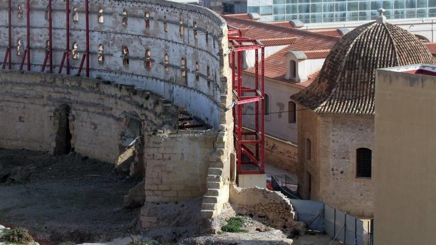 La recuperación del Anfiteatro implica la demolición de seis metros de la plaza de toros