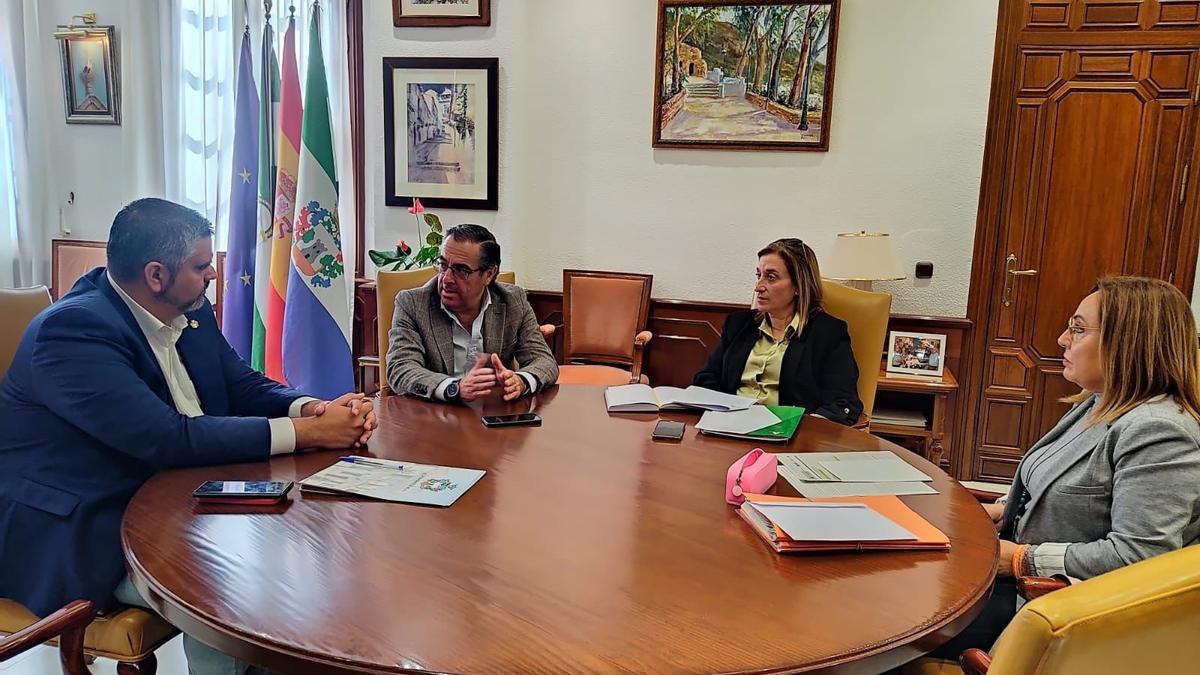 Reunión de la Junta y el Ayuntamiento de Mijas