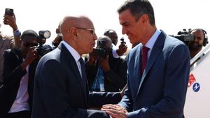 Sánchez aposta des de Mauritània per la immigració "segura i ordenada"