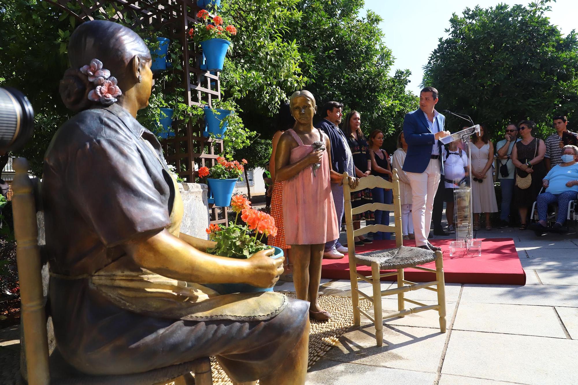 Inauguración del nuevo conjunto escultórico de homenaje a los Patios de Córdoba, obra de Juan Manuel Belmonte