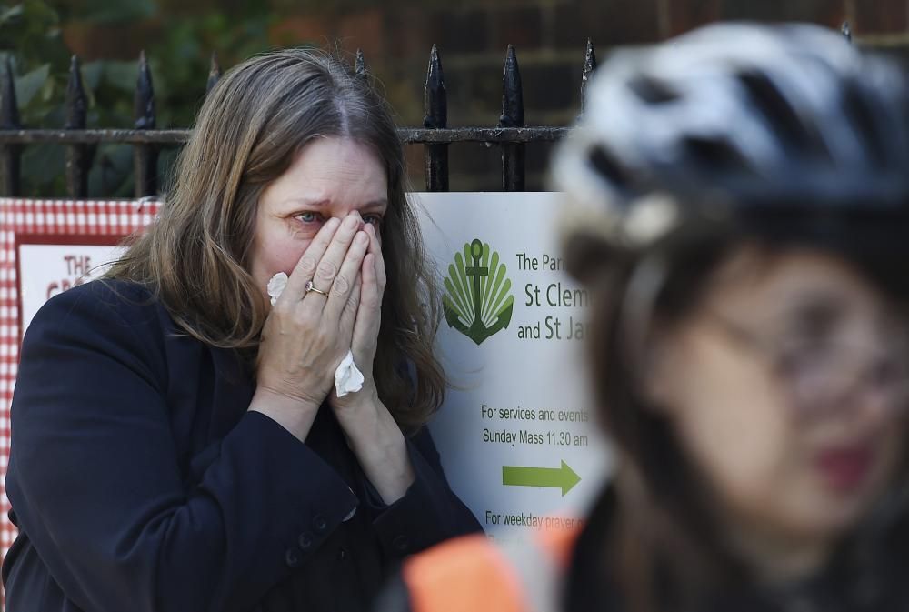 Incendio en un edificio de 24 plantas en Londres