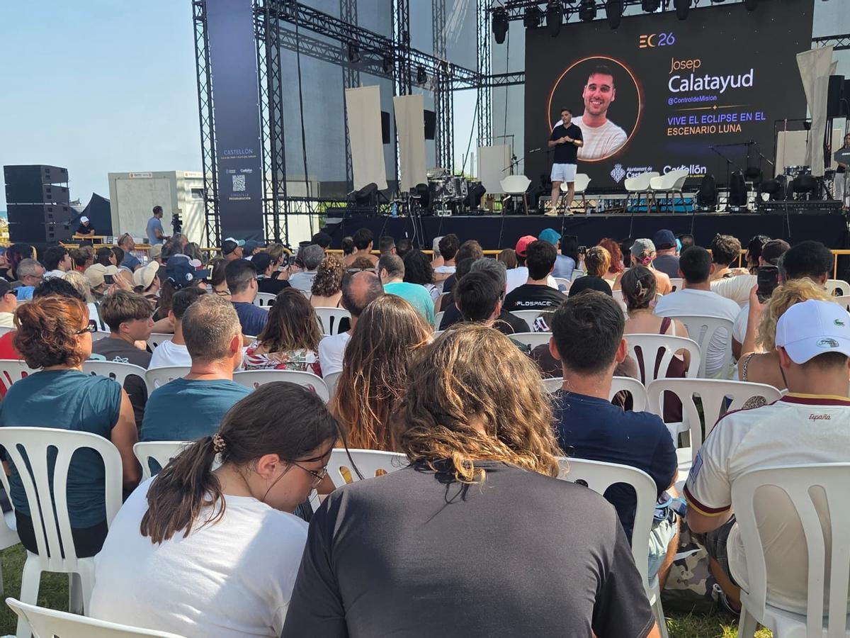 Escenario Luna, con el experto Josep Calatayud.