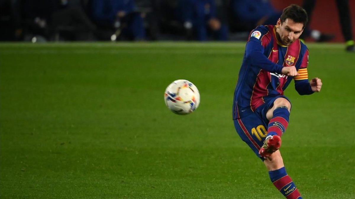 Tagliafico, compañero del azulgrana en la selección argentina, ve bien a Messi
