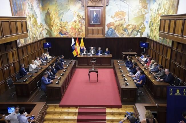 El equipo Rocasa Remudas de balonmano es ...