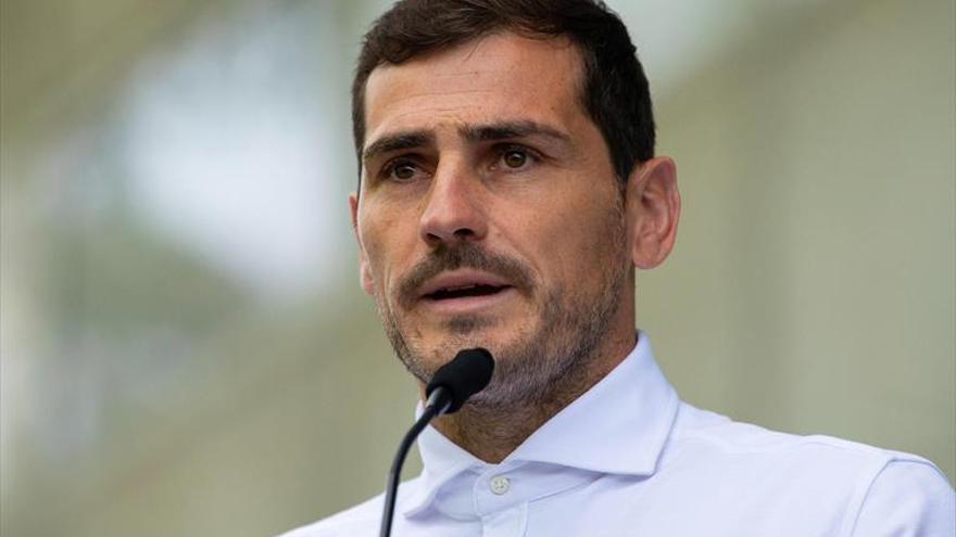 Iker Casillas aún no sabe si volverá a la competición