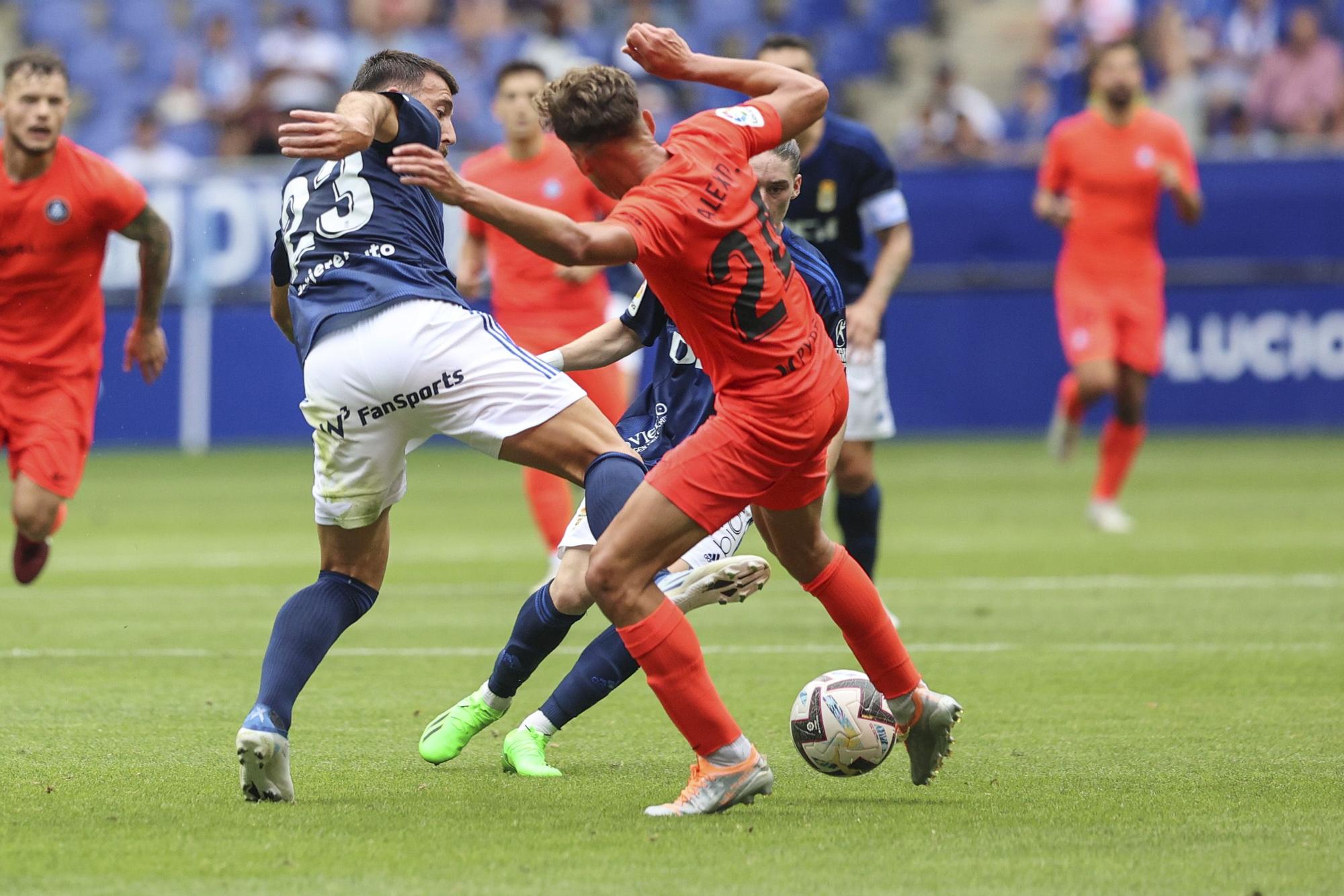 En imágenes: El Oviedo se estrena perdiendo por 0-1 contra el Andorra