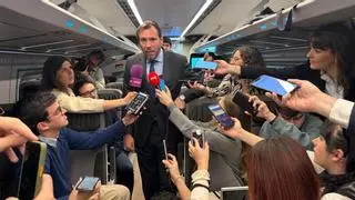 El ministro Óscar Puente prueba hoy la alta velocidad entre Madrid y Santiago