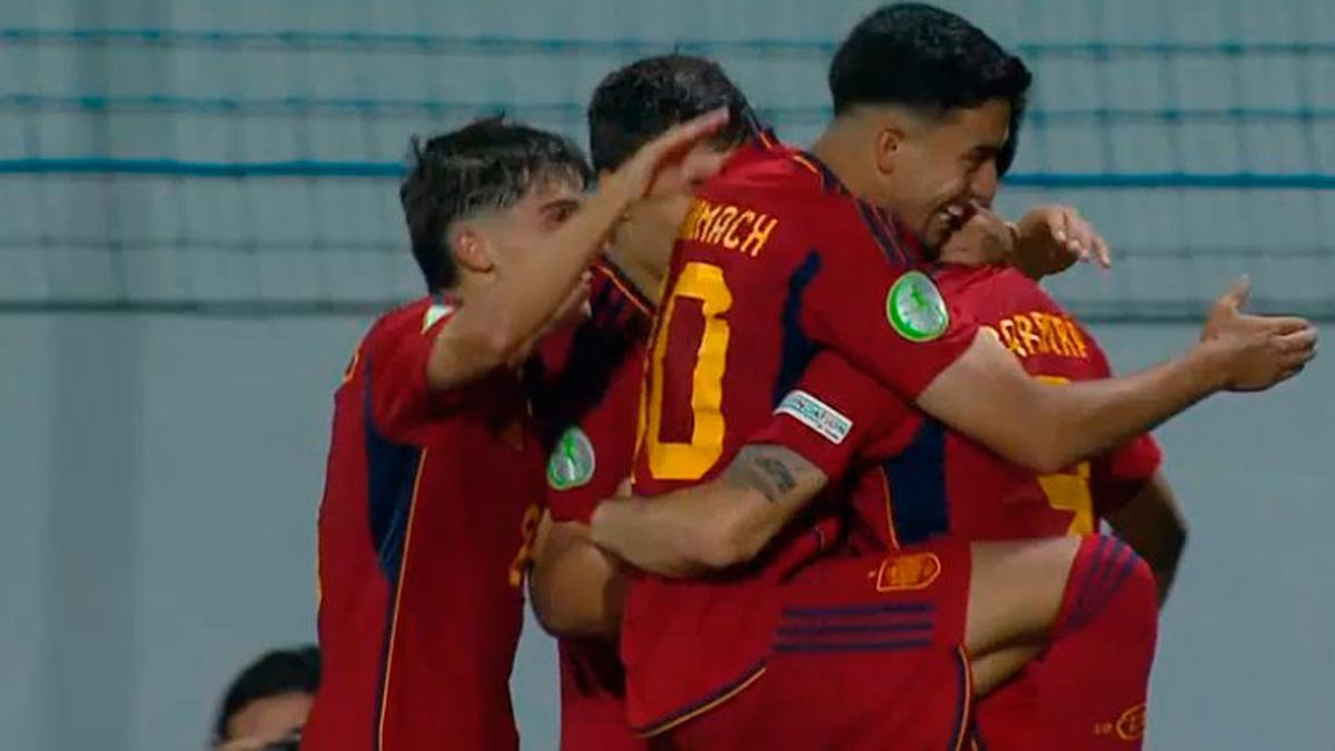 Víctor Barberá anotó el segundo tanto de España