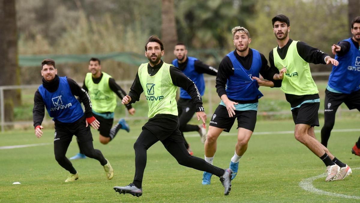 Flores, Bernal, Casas y Visus, en la Ciudad Deportiva del Córdoba CF.